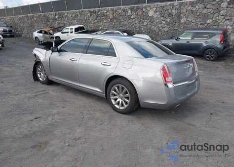 2013 Chrysler 300C from USA, damaged, VIN 2C3CCAETXDH572194